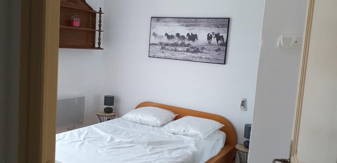 Le Mas Familial Carcès Exteriör bild